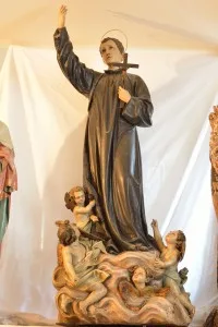 Le statue dei santi